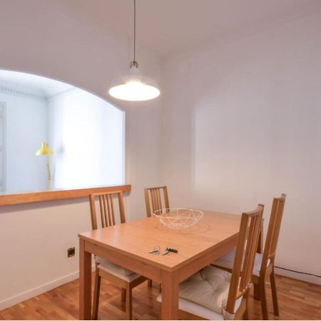Piso En Sagrada Familia Apartment Барселона Екстериор снимка