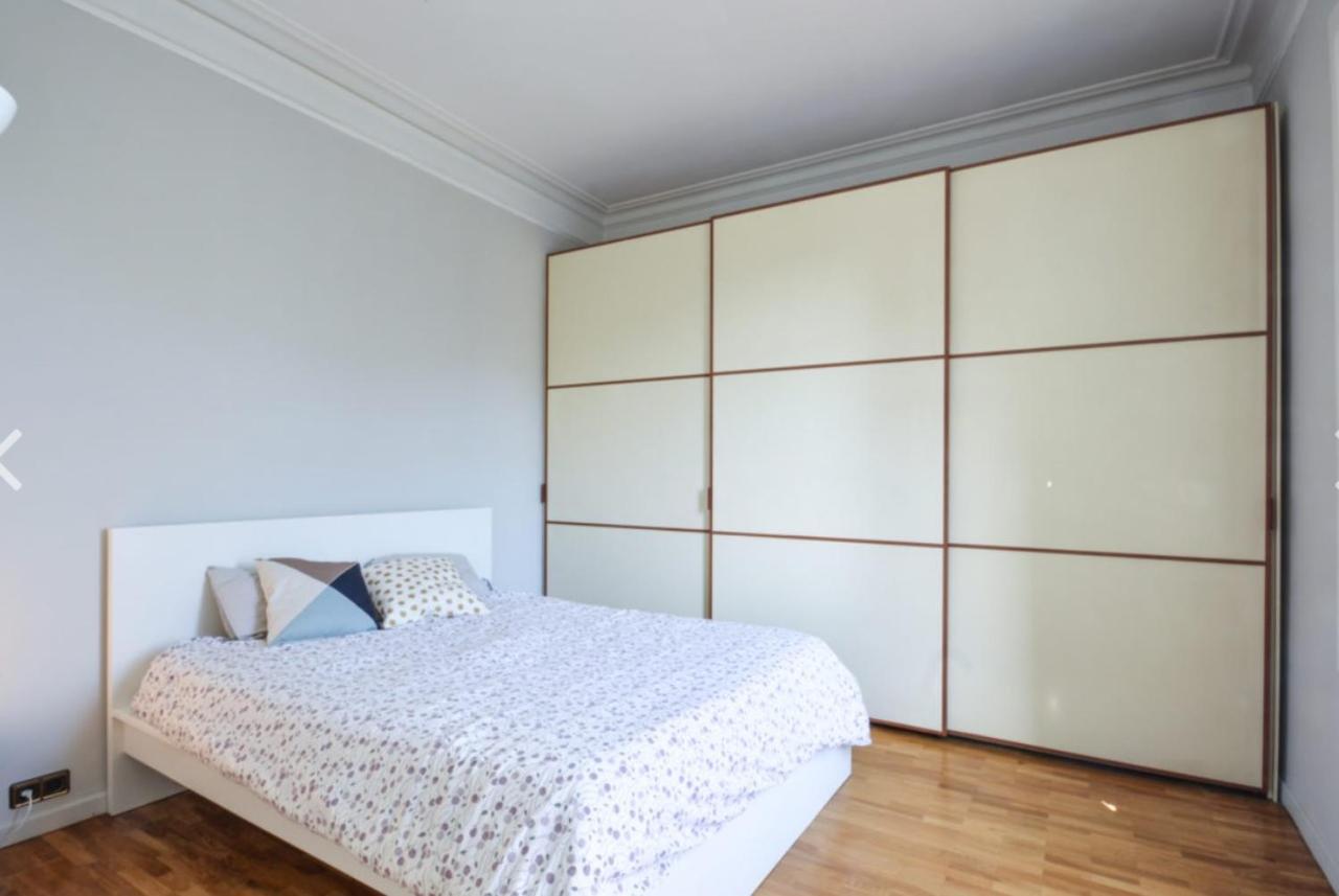 Piso En Sagrada Familia Apartment Барселона Екстериор снимка
